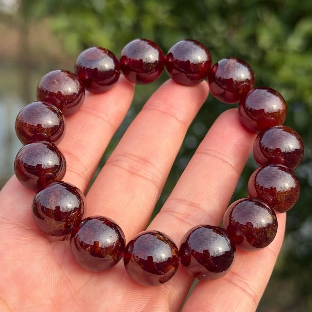 14.5mm‎ stretchable high quality red garnet bracelet 1098